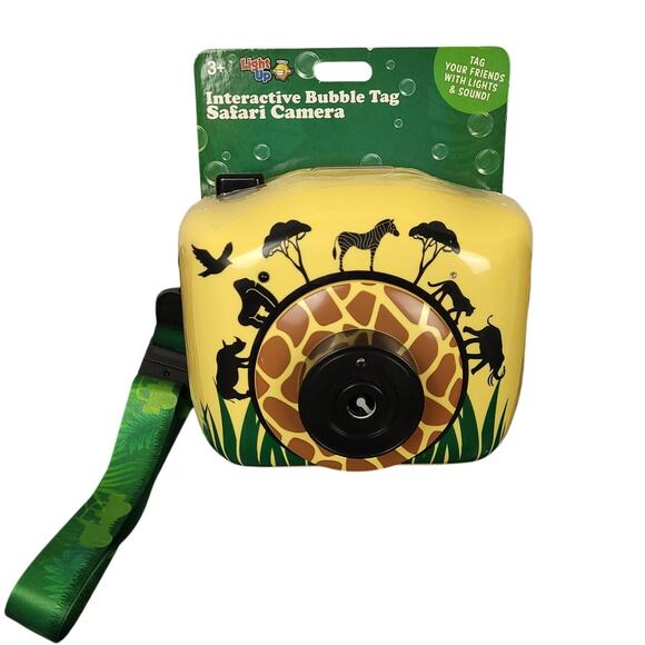Light Up Toys Interactive Bubble Tag Safari Camera New In Original Packaging - Picture 1 of 5